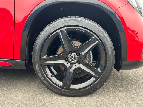 Mercedes-Benz GLA Class GLA 180 AMG LINE EDITION 1 OWNER SAT NAV REAR CAMERA 12