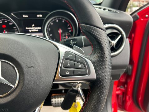 Mercedes-Benz GLA Class GLA 180 AMG LINE EDITION 1 OWNER SAT NAV REAR CAMERA 32