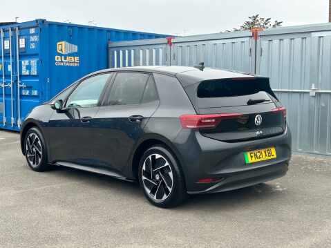 Volkswagen ID.3 TECH SAT NAV REVERING CAMERA 1 OWNER 2