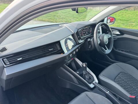 Audi A1 1.0 TFSI 30 Sport Sportback S Tronic Euro 6 (s/s) 5dr 4