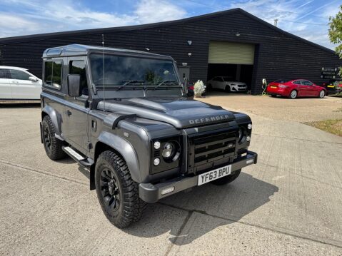 Land Rover Defender 2.2 TDCi XS 4WD SWB Euro 5 3dr 54
