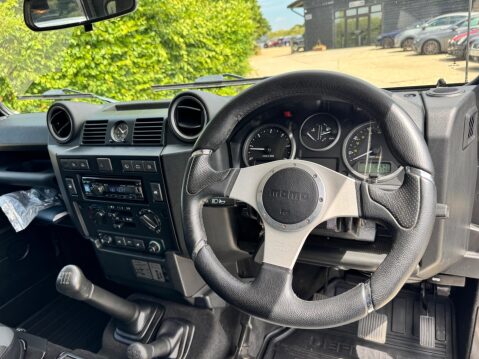 Land Rover Defender 2.2 TDCi XS 4WD SWB Euro 5 3dr 55