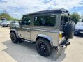 Land Rover Defender 2.2 TDCi XS 4WD SWB Euro 5 3dr 13