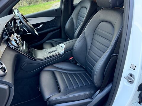 Mercedes-Benz GLC 2.0 GLC300e 13.5kWh AMG Line (Premium) G-Tronic+ 4MATIC Euro 6 (s/s) 5dr 68