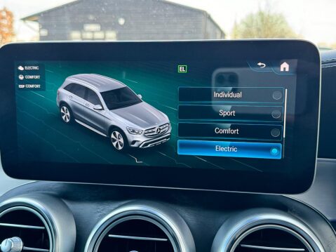 Mercedes-Benz GLC 2.0 GLC300e 13.5kWh AMG Line (Premium) G-Tronic+ 4MATIC Euro 6 (s/s) 5dr 24