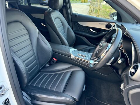 Mercedes-Benz GLC 2.0 GLC300e 13.5kWh AMG Line (Premium) G-Tronic+ 4MATIC Euro 6 (s/s) 5dr 32