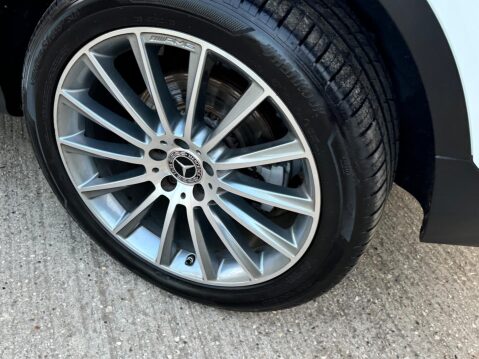 Mercedes-Benz GLC 2.0 GLC300e 13.5kWh AMG Line (Premium) G-Tronic+ 4MATIC Euro 6 (s/s) 5dr 11