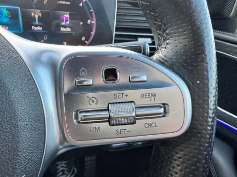 Mercedes-Benz GLE 2.0 GLE300d AMG Line (Premium) G-Tronic 4MATIC Euro 6 (s/s) 5dr 32