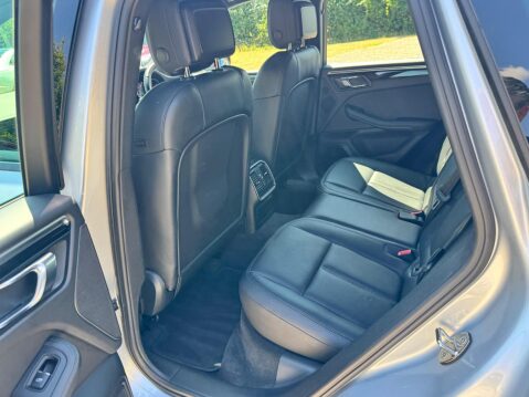 Porsche Macan 3.0 TD V6 S PDK 4WD Euro 6 (s/s) 5dr 72