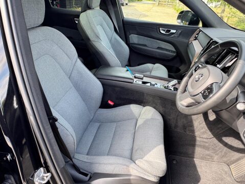 Volvo XC60 2.0h T6 Recharge 18.8kWh Inscription Auto AWD Euro 6 (s/s) 5dr 52