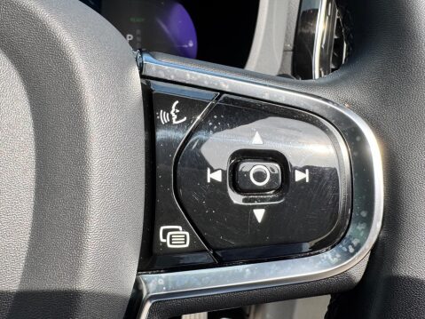 Volvo XC60 2.0h T6 Recharge 18.8kWh Inscription Auto AWD Euro 6 (s/s) 5dr 68