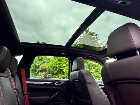 Porsche Cayenne 4.2 TD V8 S TiptronicS 4WD Euro 5 (s/s) 5dr 29