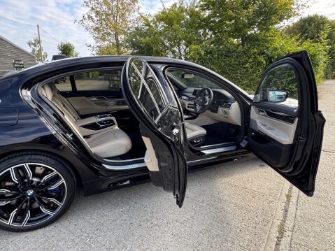 BMW 7 Series 6.6 M760L V12 Auto xDrive Euro 6 4dr 39