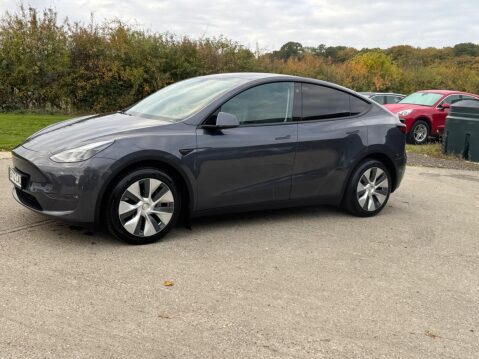 Tesla Model Y (Dual Motor) Long Range Auto 4WDE 5dr 28