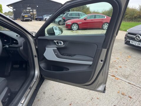 Polestar 2 Dual Motor 78kWh Long Range Fastback Auto 4WDE 5dr 62