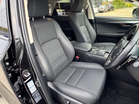 Lexus NX 2.5 300h GPF E-CVT 4WD Euro 6 (s/s) 5dr 29