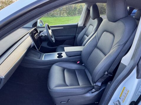 Tesla Model Y (Dual Motor) Long Range Auto 4WDE 5dr 47