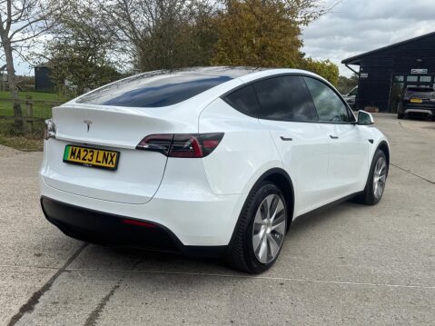 Tesla Model Y Auto RWD 5dr 54