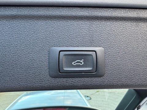 Audi A4 3.0 TDI V6 S line Tiptronic quattro Euro 6 (s/s) 5dr 13