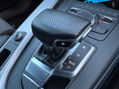 Audi A4 3.0 TDI V6 S line Tiptronic quattro Euro 6 (s/s) 5dr 57