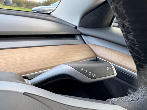 Tesla Model 3 (Dual Motor) Performance Auto 4WDE 4dr (Performance Upgrade) 70