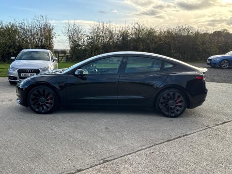 Tesla Model 3 (Dual Motor) Performance Auto 4WDE 4dr (Performance Upgrade) 5