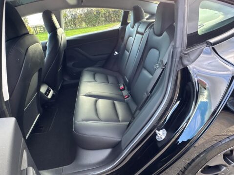 Tesla Model 3 (Dual Motor) Performance Auto 4WDE 4dr (Performance Upgrade) 8