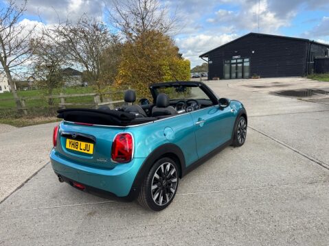 Mini Convertible 1.5 Cooper Steptronic Euro 6 (s/s) 2dr 34