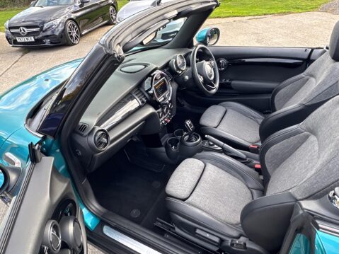 Mini Convertible 1.5 Cooper Steptronic Euro 6 (s/s) 2dr 13