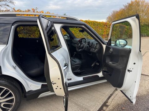 Mini Countryman 1.5 Cooper Auto 6Spd ALL4 Euro 6 (s/s) 5dr 41