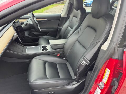 Tesla Model 3 (Dual Motor) Long Range Auto 4WDE 4dr 7