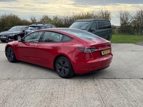 Tesla Model 3 (Dual Motor) Long Range Auto 4WDE 4dr 43