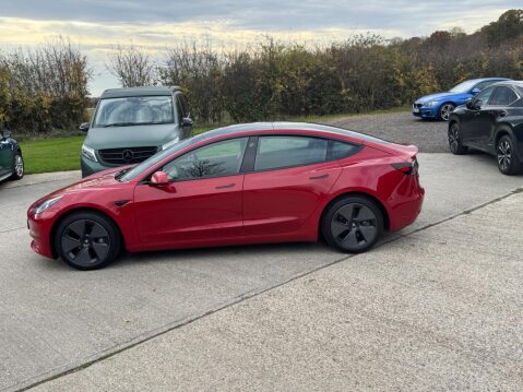 Tesla Model 3 (Dual Motor) Long Range Auto 4WDE 4dr 32