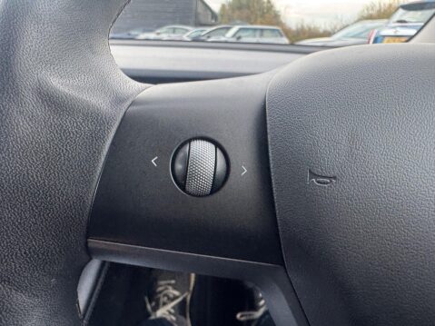 Tesla Model 3 (Dual Motor) Long Range Auto 4WDE 4dr 58