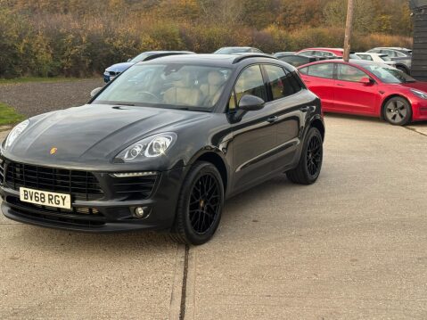 Porsche Macan 3.0 TD V6 S PDK 4WD Euro 6 (s/s) 5dr 37