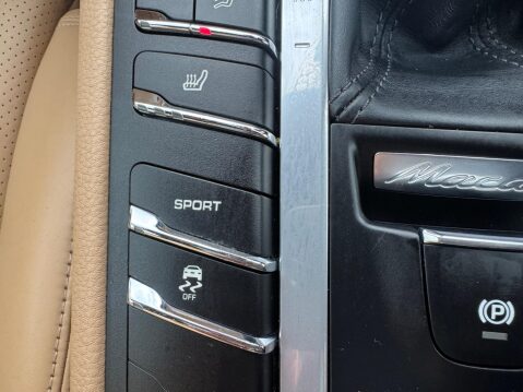 Porsche Macan 3.0 TD V6 S PDK 4WD Euro 6 (s/s) 5dr 64