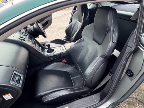 Aston Martin Vantage 4.3 V8 Euro 4 2dr 27