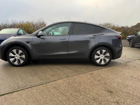 Tesla Model Y Auto RWD 5dr 72