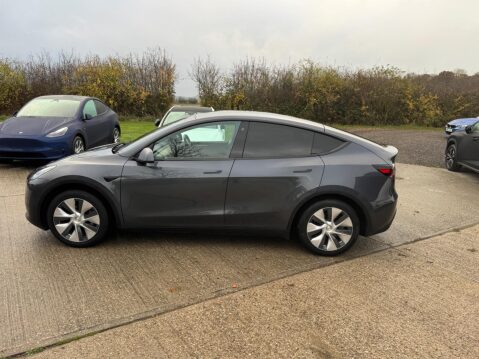 Tesla Model Y Auto RWD 5dr 8