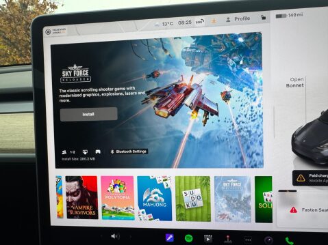 Tesla Model Y Auto RWD 5dr 17