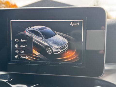 Mercedes-Benz GLC 2.1 GLC220d AMG Line Coupe G-Tronic 4MATIC Euro 6 (s/s) 5dr 33