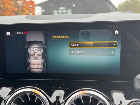 Mercedes-Benz EQA EQA 350 66.5kWh AMG Line Auto 4MATIC 5dr 10