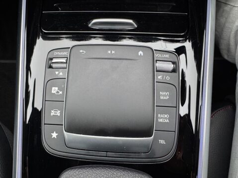 Mercedes-Benz EQA EQA 350 66.5kWh AMG Line Auto 4MATIC 5dr 26