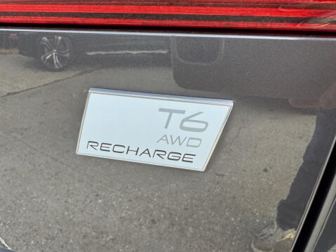 Volvo XC60 2.0h T6 Recharge 11.6kWh Inscription Expression Auto AWD Euro 6 (s/s) 5dr 15