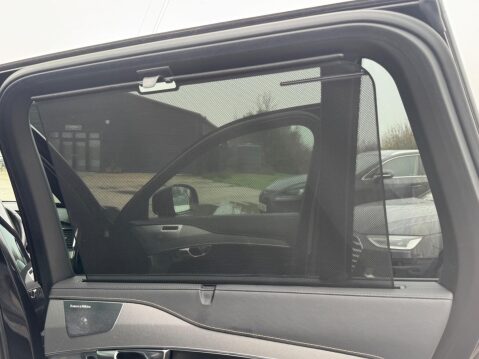 Volvo XC90 2.0 B5 MHEV R-Design Pro Auto 4WD Euro 6 (s/s) 5dr 42