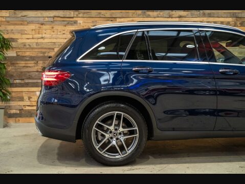 Mercedes-Benz GLC 2.1 GLC 250 D 4Matic AMG Line Premium Auto 4WD 5dr 12