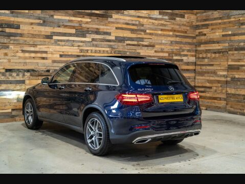 Mercedes-Benz GLC 2.1 GLC 250 D 4Matic AMG Line Premium Auto 4WD 5dr 9
