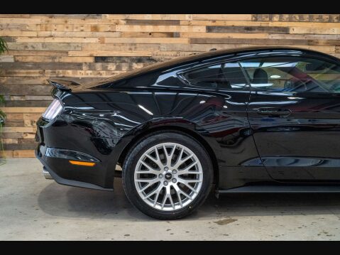 Ford Mustang 5.0 Mustang GT 2dr 13