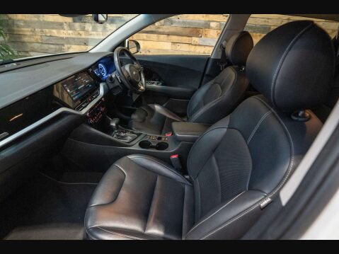 Kia Niro 1.6 Niro 3 HEV Semi-Auto 5dr 31