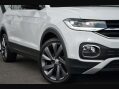 Volkswagen T-Cross 1.0 TSI First Edition 13